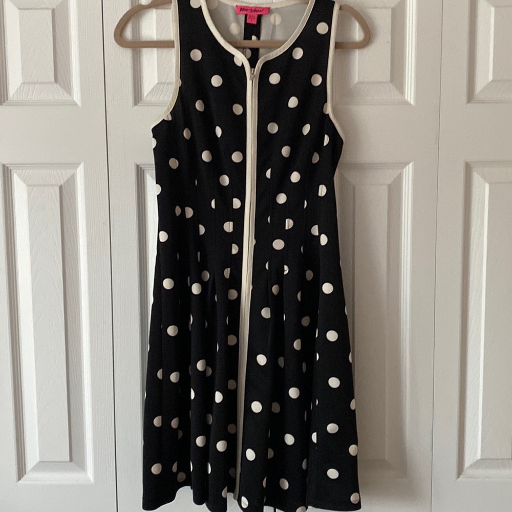 Betsey Johnson Sleeveless Dress
